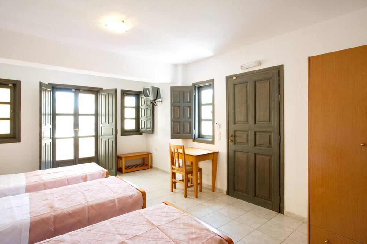 Dagris Villa Studios Kamari  Bagian luar foto