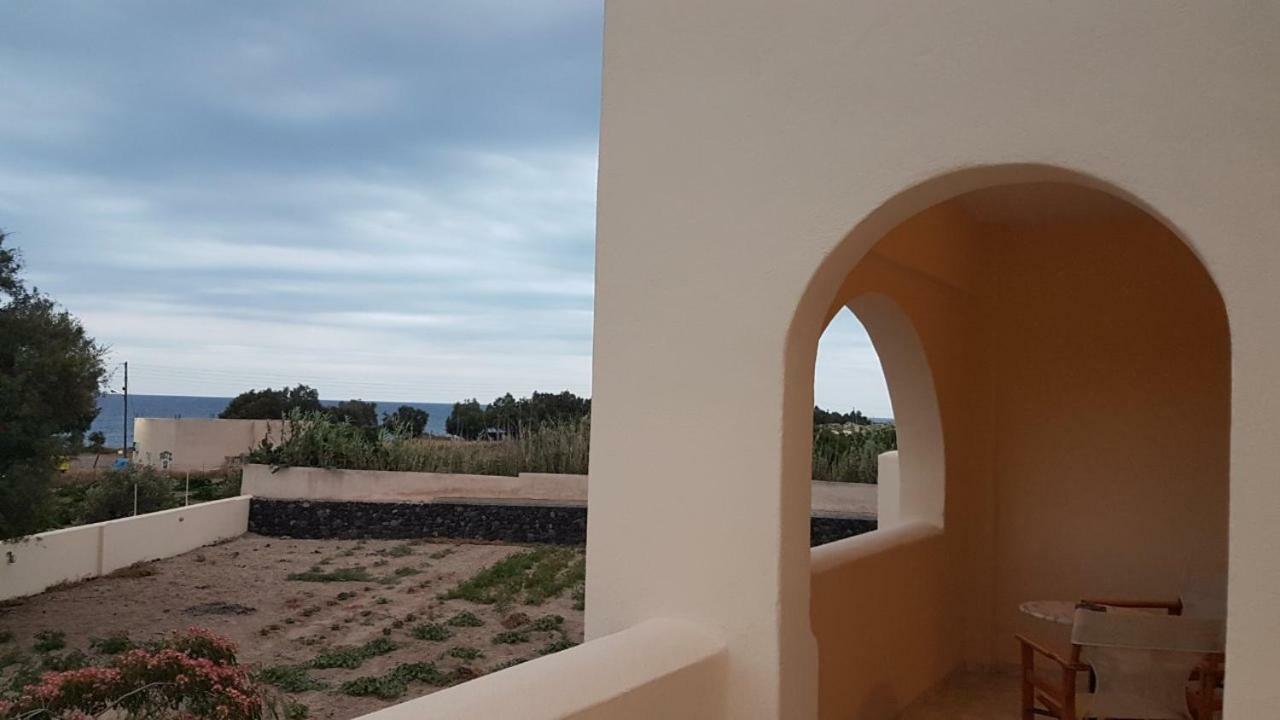 Dagris Villa Studios Kamari  Bagian luar foto